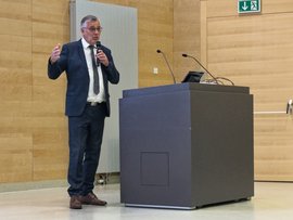 Bildungsdirektor
