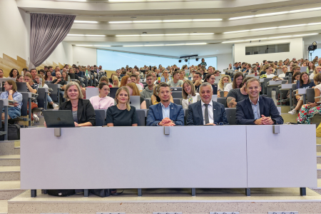 Neulehrerinnen und Neulehrer